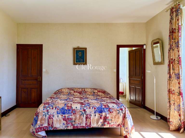 House Agen - 5 bedrooms - 257m²