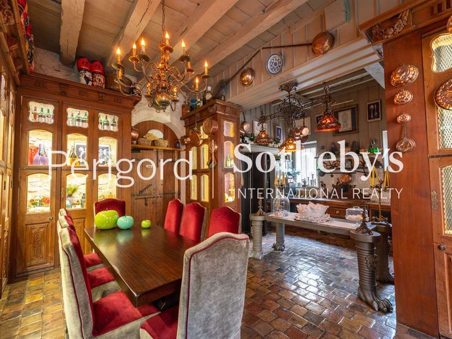 House Agen