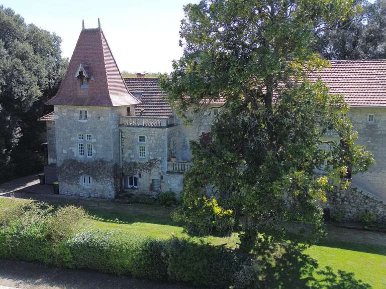 House Agen - 5 bedrooms - 421m²