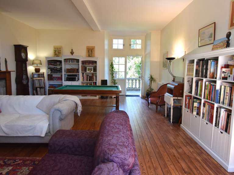 House Agen - 5 bedrooms - 421m²