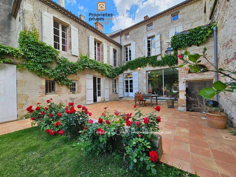 Property Agen - 5 bedrooms