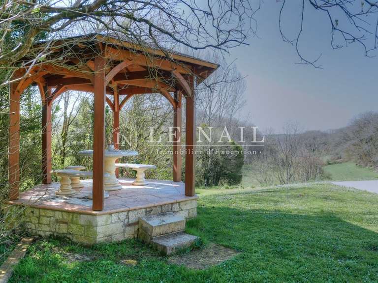 Propriété Agen - 3 chambres - 400m²