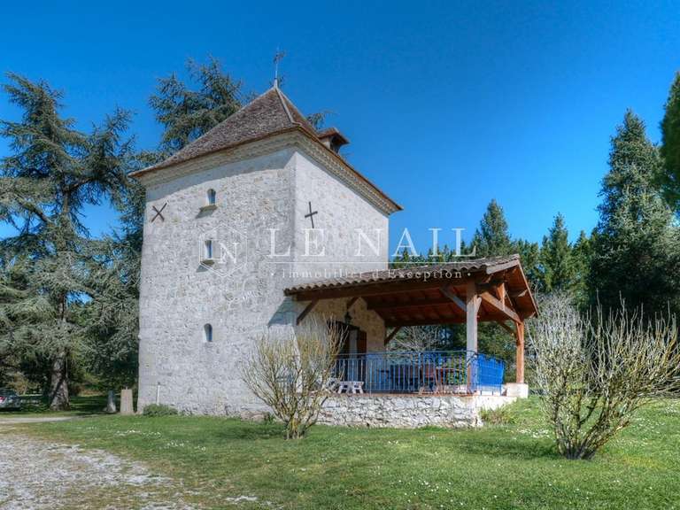 Propriété Agen - 3 chambres - 400m²