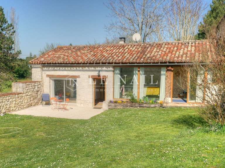 Propriété Agen - 3 chambres - 400m²