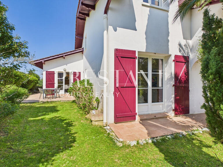 Maison Ahetze - 4 chambres - 205m²