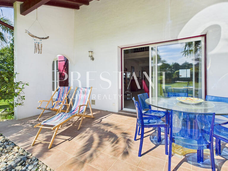 Maison Ahetze - 4 chambres - 205m²