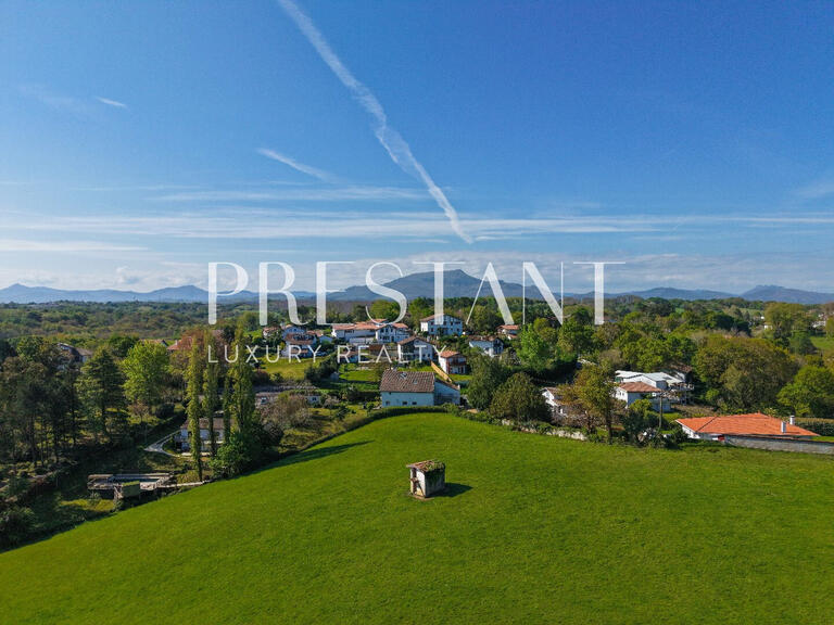 Maison Ahetze - 4 chambres - 205m²