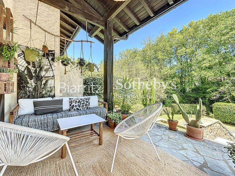 Maison Ahetze - 3 chambres - 180m²