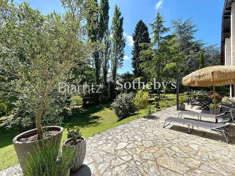 Maison Ahetze - 3 chambres - 180m²