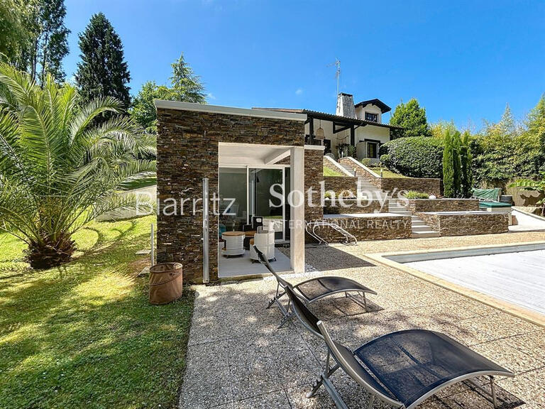 Maison Ahetze - 3 chambres - 180m²