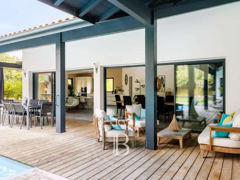 Maison Ahetze - 4 chambres - 300m²