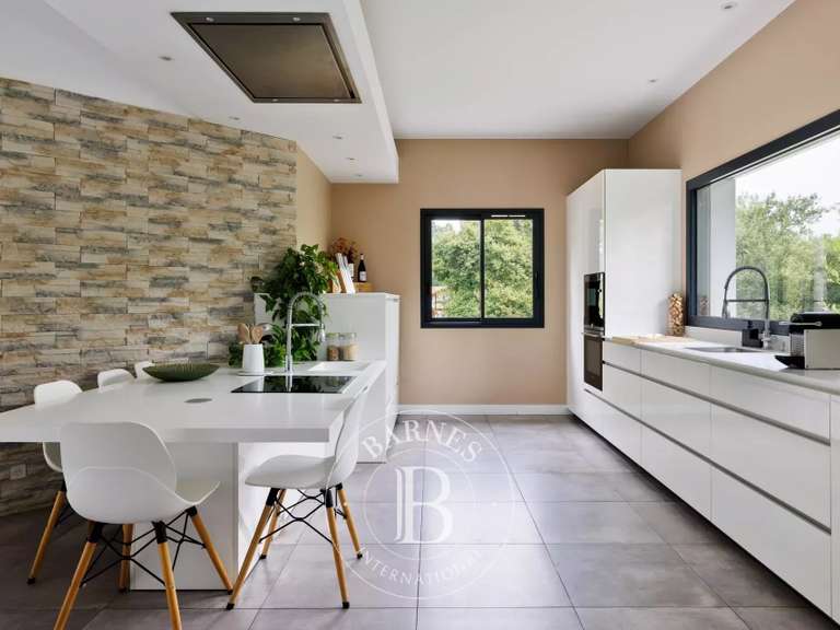 Maison Ahetze - 4 chambres - 300m²