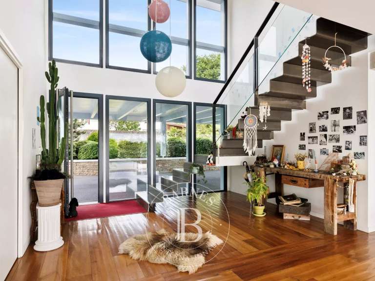 Maison Ahetze - 4 chambres - 320m²