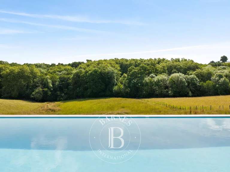 Maison Ahetze - 4 chambres - 320m²