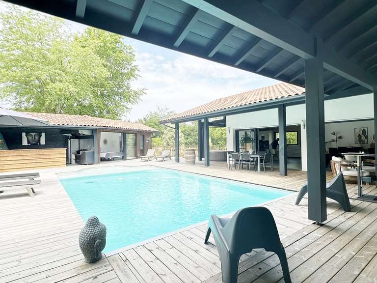 Maison Ahetze - 5 chambres - 220m²