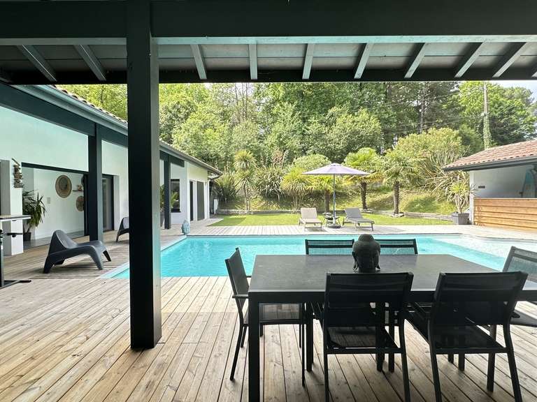 Maison Ahetze - 5 chambres - 220m²