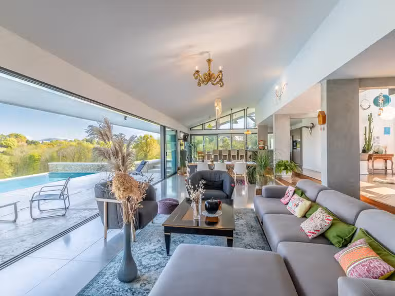 Maison Ahetze - 4 chambres - 320m²