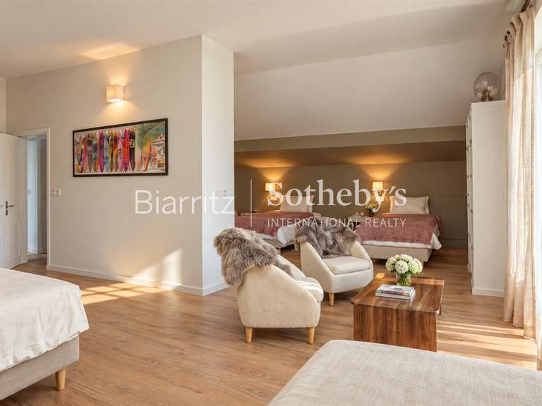 Maison Ahetze - 10 chambres - 700m²