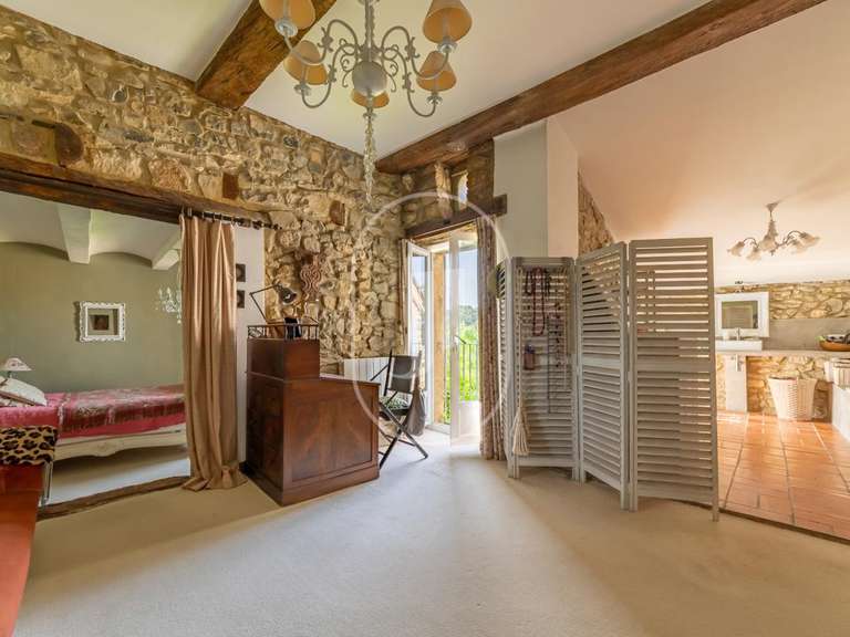 Maison Aigaliers - 4 chambres - 220m²