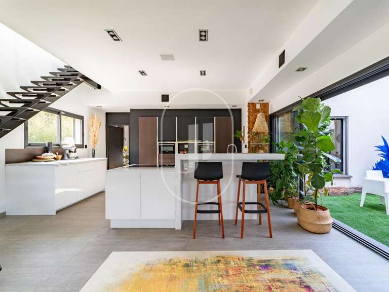 Villa Aigaliers - 4 chambres - 211m²