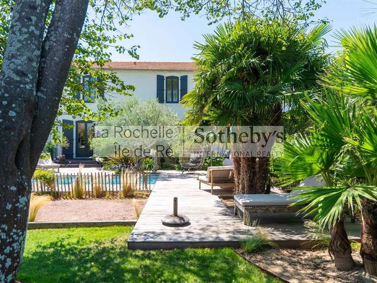 Propriété Aigrefeuille-d'Aunis - 11 chambres - 715m²