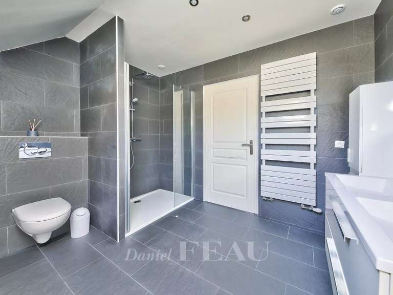 Maison Aigremont - 4 chambres - 240m²