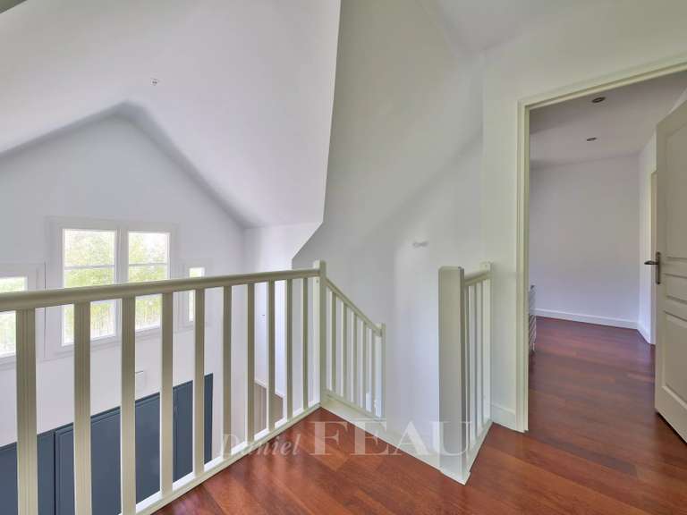 Maison Aigremont - 4 chambres - 240m²