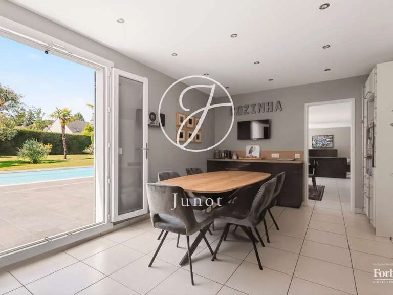 Maison Aigremont - 6 chambres - 290m²
