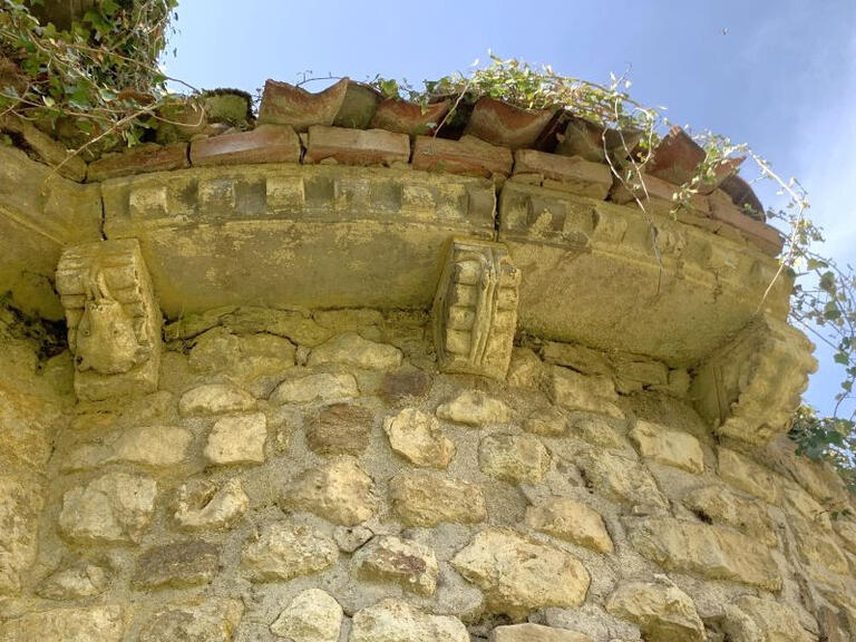 Castle Aigueperse - 17 bedrooms - 1300m²