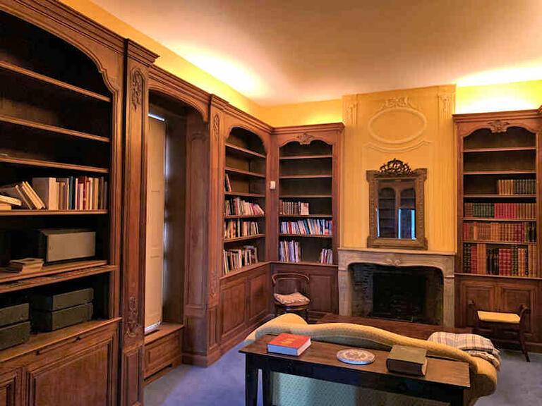 Castle Aigueperse - 17 bedrooms - 1300m²
