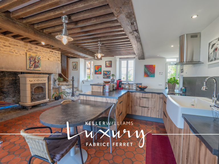 Maison Aigueperse - 330m²