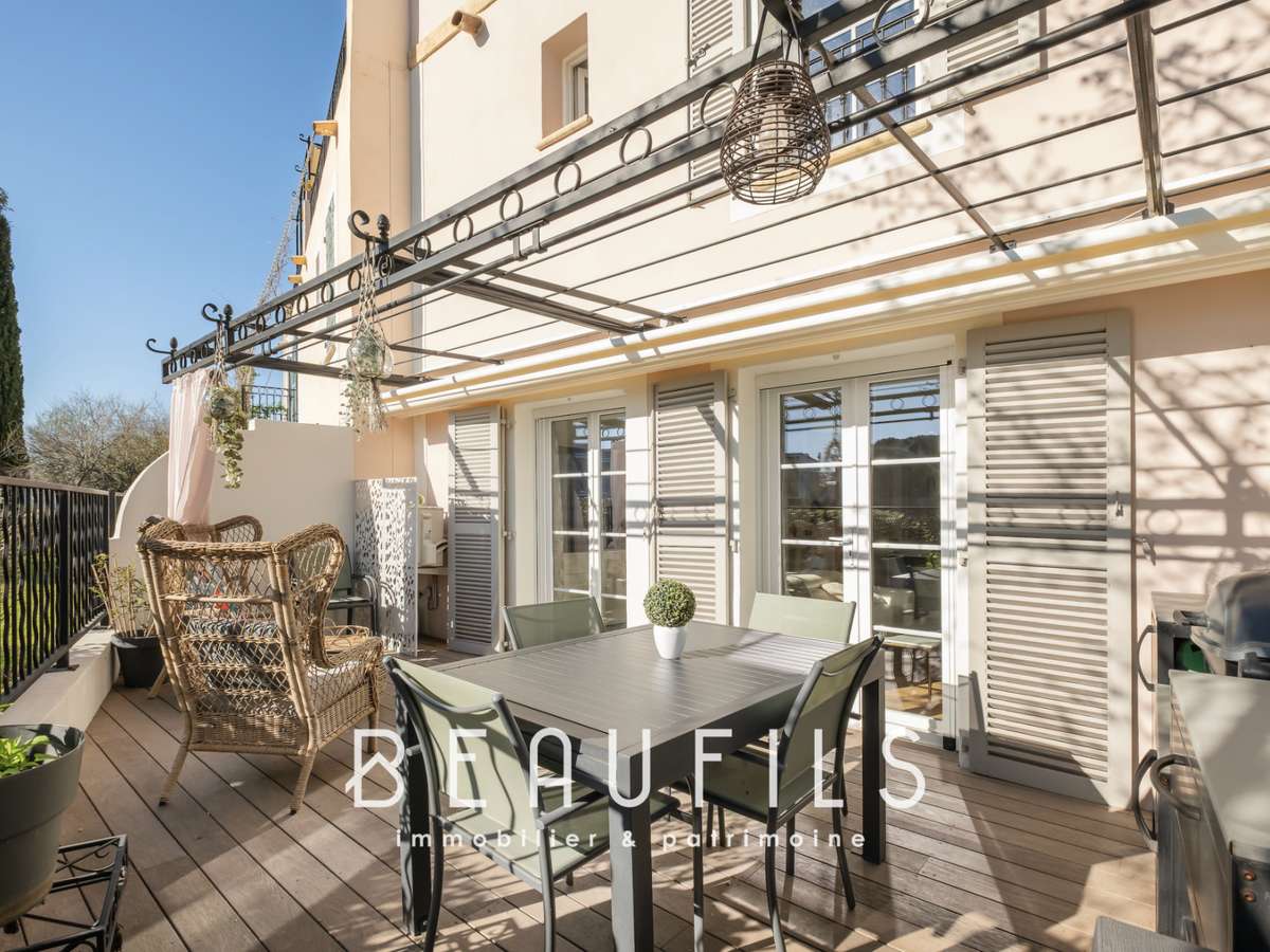 Apartment Aigues-Mortes