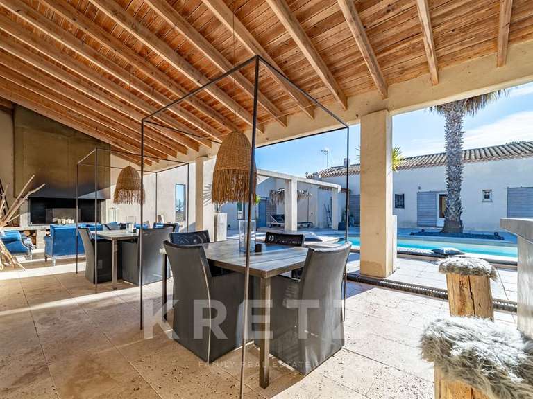 Maison Aigues-Mortes - 5 chambres - 200m²