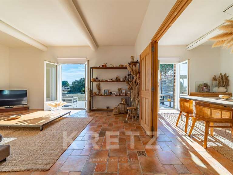 Maison Aigues-Mortes - 5 chambres - 200m²