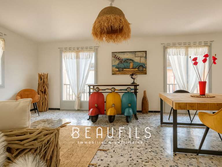 Maison Aigues-Mortes - 4 chambres - 146m²