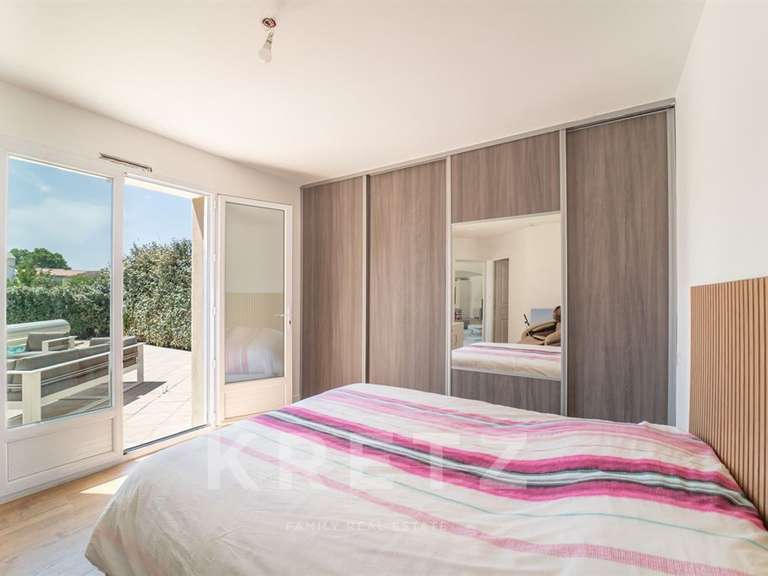Maison Aigues-Mortes - 5 chambres - 190m²