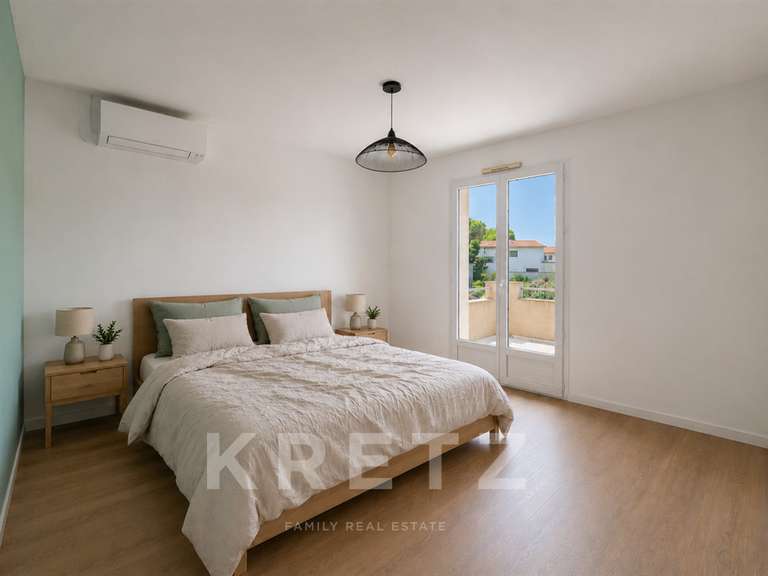 Maison Aigues-Mortes - 5 chambres - 190m²