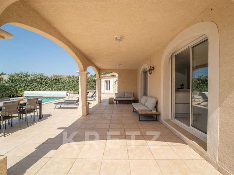 Maison Aigues-Mortes - 5 chambres - 190m²