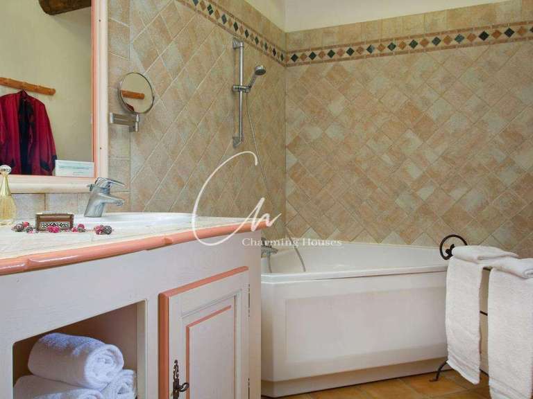 Propriété Aigues-Mortes - 50 chambres