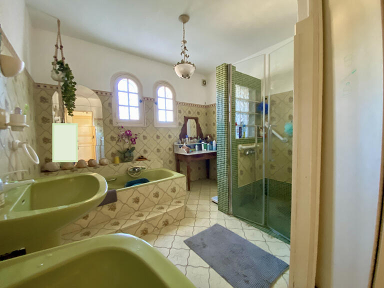 Villa Aigues-Mortes - 5 chambres - 193m²