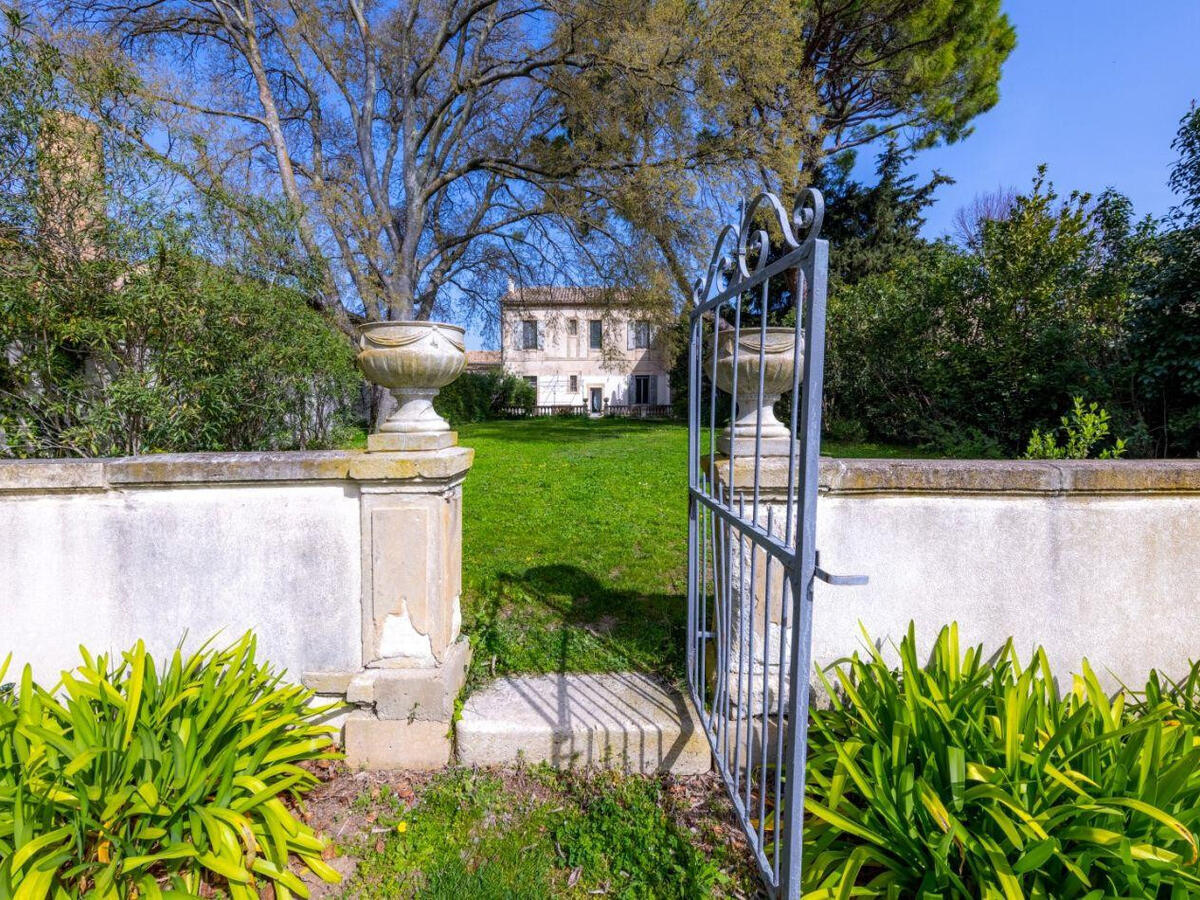 House Aigues-Vives