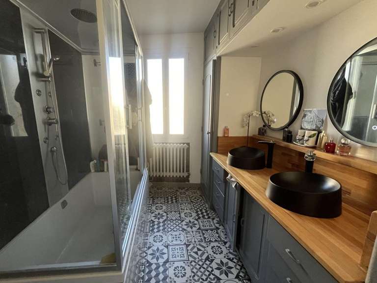 Maison Aigues-Vives - 270m²