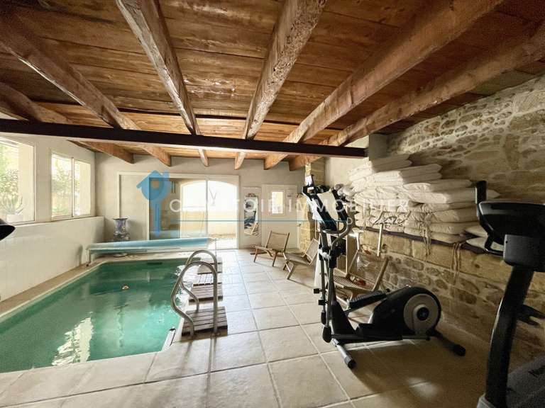 House Aigues-Vives - 4 bedrooms - 300m²