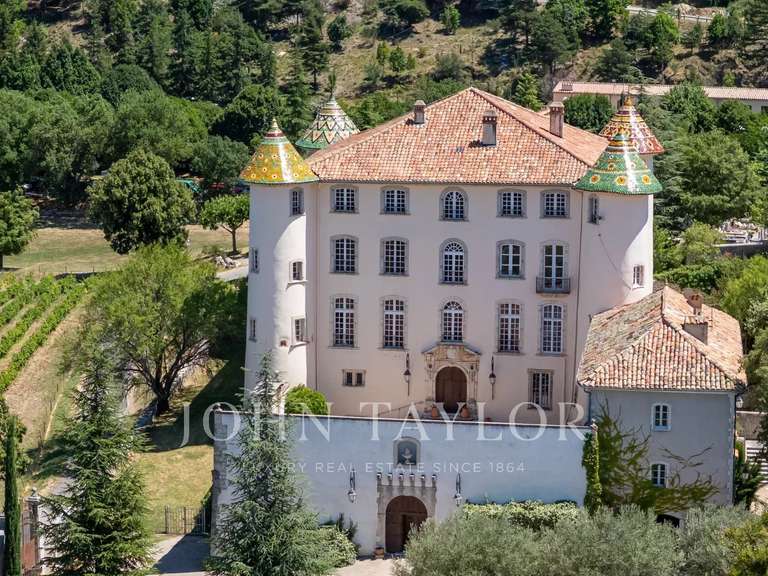 Château Aiguines - 1000m²