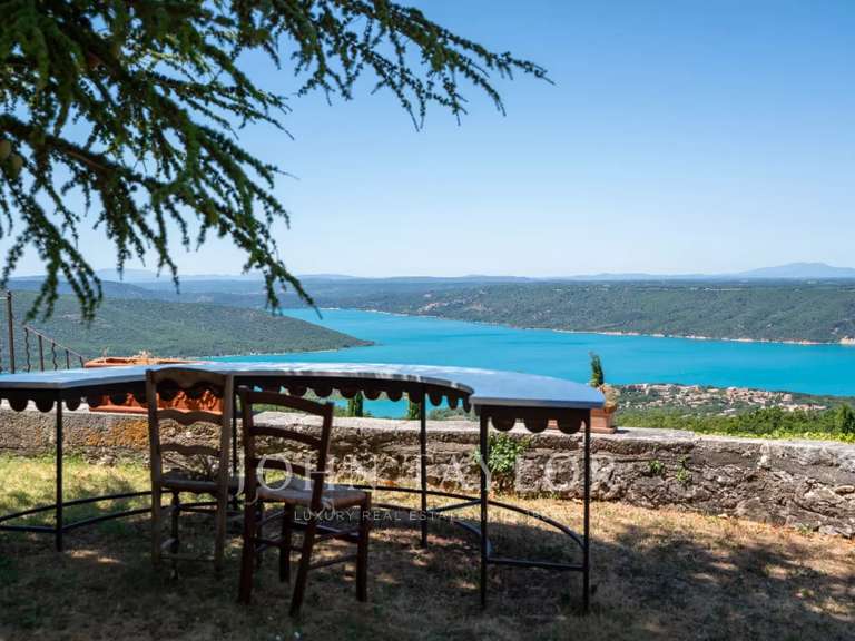 Villa Aiguines - 1000m²