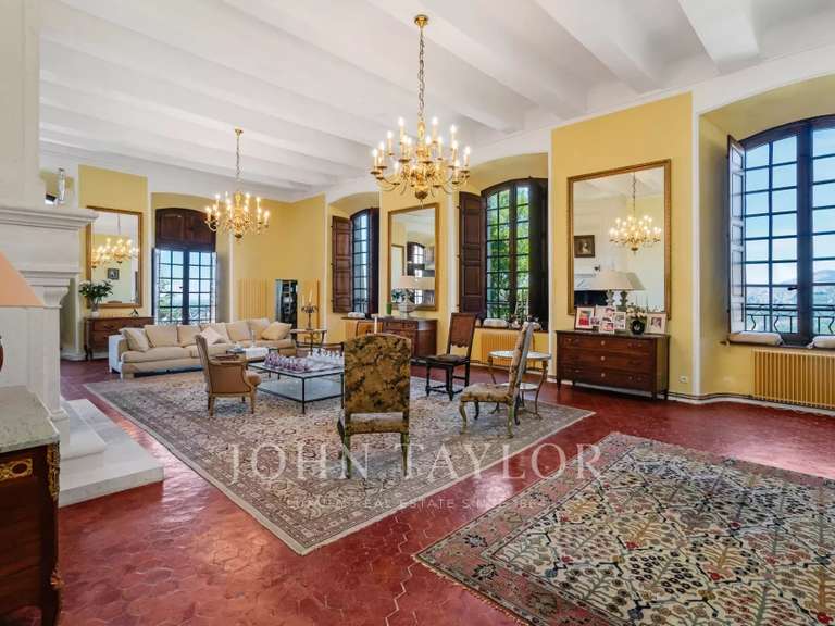 Villa Aiguines - 1000m²