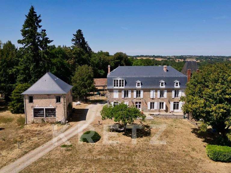Manoir Aigurande - 12 chambres - 660m²