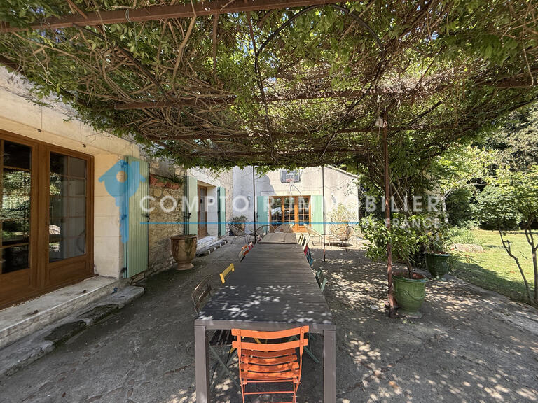 House Aimargues - 7 bedrooms - 306m²