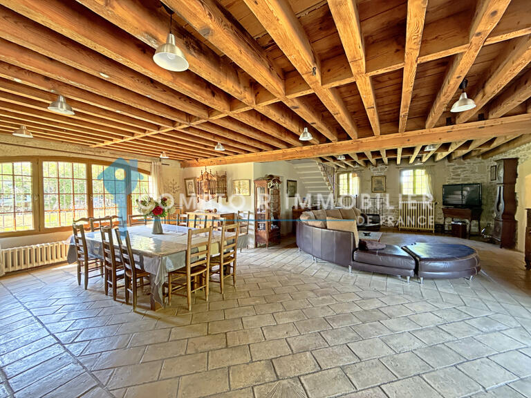 House Aimargues - 7 bedrooms - 306m²