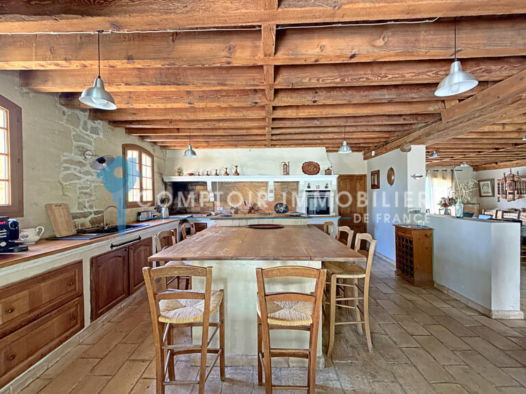 House Aimargues - 7 bedrooms - 306m²